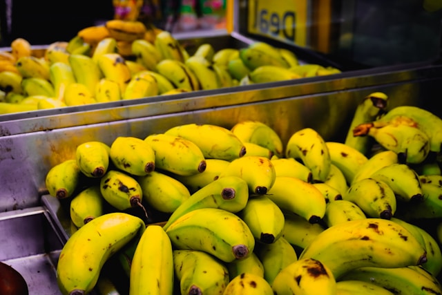 Fresh Bananas 1 Dozen